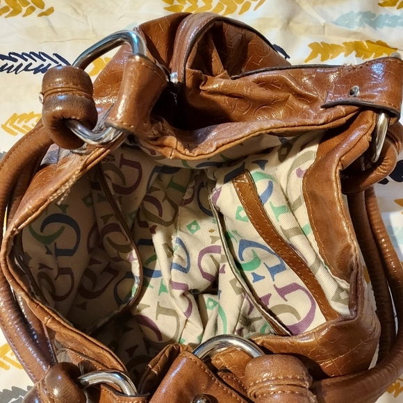 Guess handbag - Picture 7 of 8